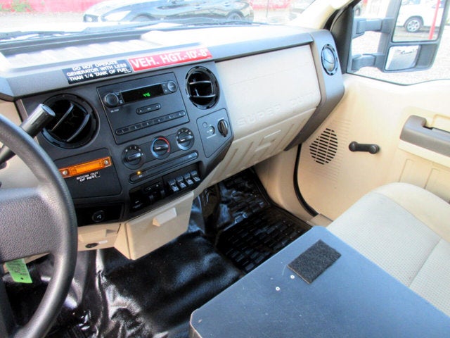 2008 Ford Super Duty F-350 DRW BUCKET TRUCK