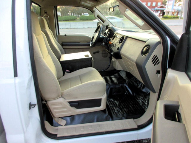 2008 Ford Super Duty F-350 DRW BUCKET TRUCK