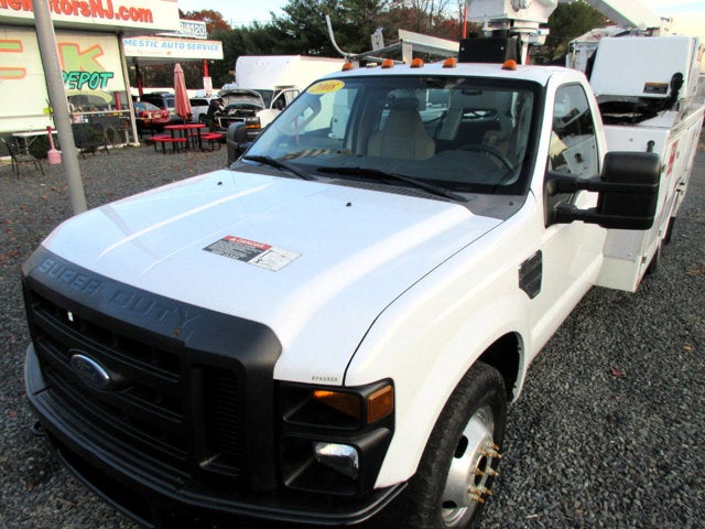 2008 Ford Super Duty F-350 DRW BUCKET TRUCK