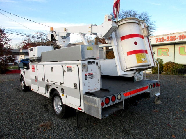 2008 Ford Super Duty F-350 DRW BUCKET TRUCK