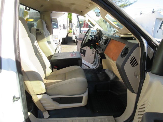 2008 Ford Super Duty F-350, BUCKET TRUCK XL