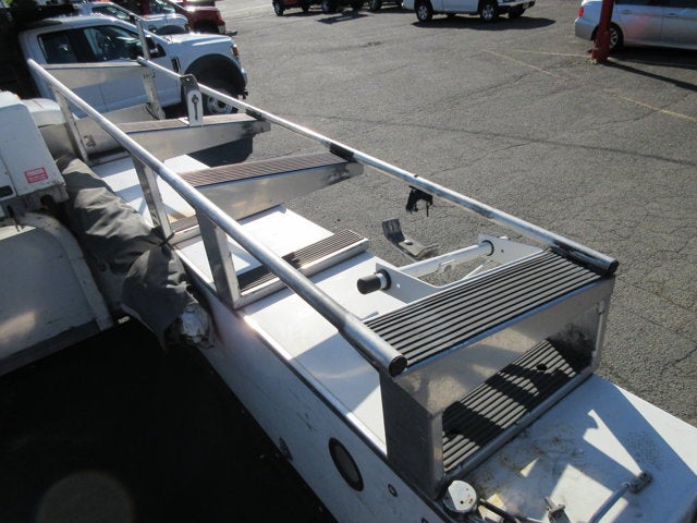 2008 Ford Super Duty F-350, BUCKET TRUCK XL