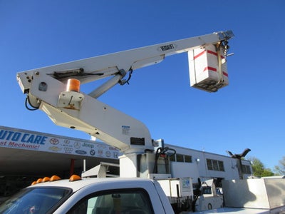 2008 Ford Super Duty F-350, BUCKET TRUCK XL