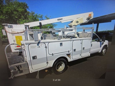 2008 Ford F350, BUCKET TRUCK 42K MI. XL