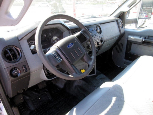 2019 Ford F-750 CREW CAB, 18 FOOT, NON-CDL