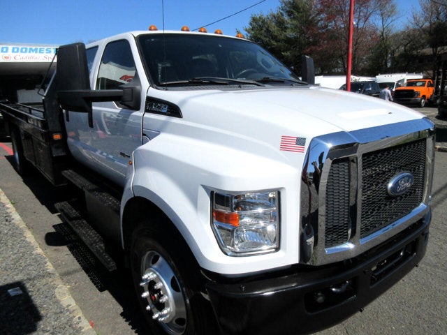 2019 Ford F-750 CREW CAB, 18 FOOT, NON-CDL
