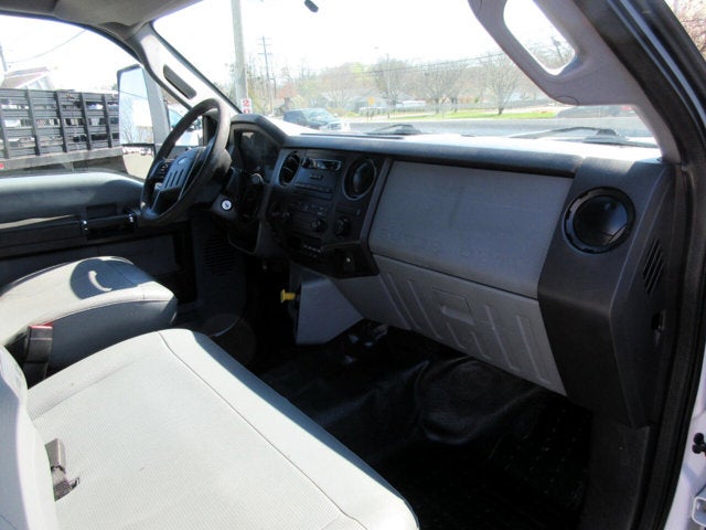 2019 Ford F-750 CREW CAB, 18 FOOT, NON-CDL