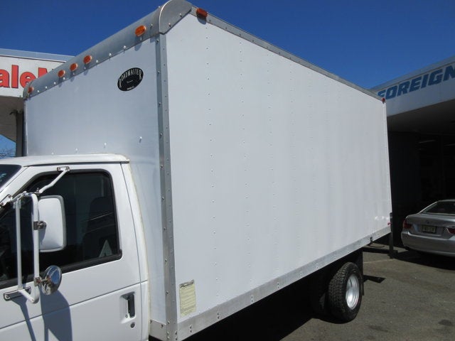 2001 Ford E450, 15 FOOT BOX TRUCK,, E-450 Super Duty 158" WB DRW