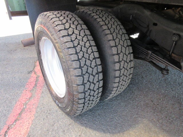 2001 Ford E450, 15 FOOT BOX TRUCK,, E-450 Super Duty 158" WB DRW