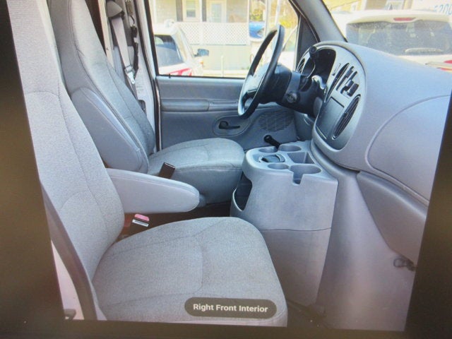 2001 Ford E450 BOX TRUCK,, E-450 Super Duty 158" WB DRW