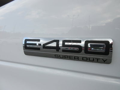 2022 Ford E-450, 14' BOX TRUCK, LIFTGATE E-450 DRW 158" WB