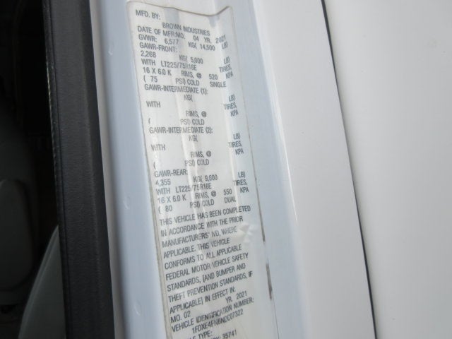 2022 Ford E-450, 14' BOX TRUCK, LIFTGATE E-450 DRW 158" WB