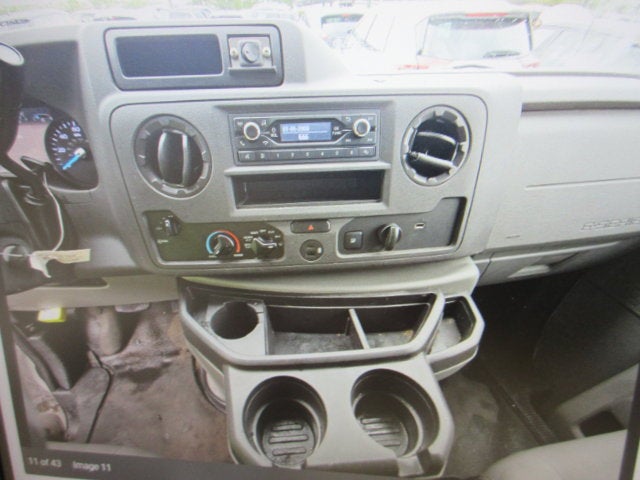 2022 Ford E-450 BOX TRUCK, LIFTGATE E-450 DRW 158" WB