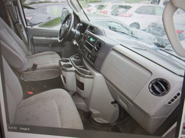 2022 Ford E-450 BOX TRUCK, LIFTGATE E-450 DRW 158" WB