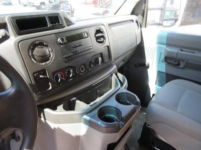 2010 Ford Econoline Commercial Cutaway E450, 16 FOOT BOX TRUCK