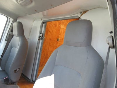 2010 Ford Econoline Commercial Cutaway E450, 16 FOOT BOX TRUCK