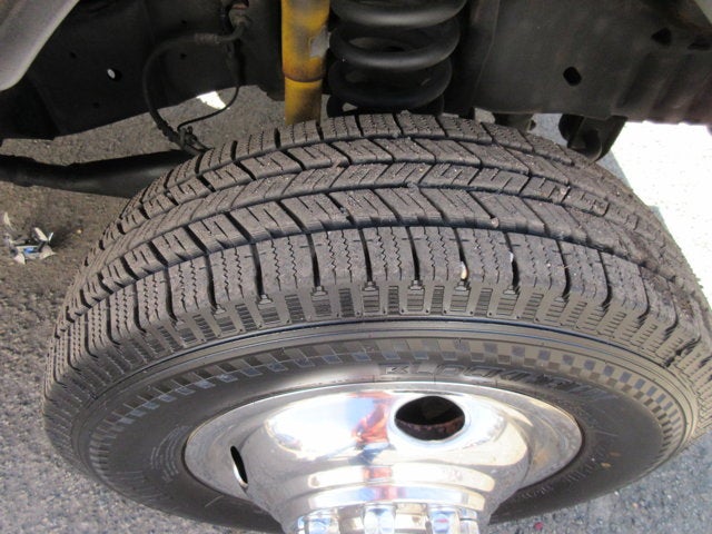 2010 Ford Econoline Commercial Cutaway E450, 16 FOOT BOX TRUCK