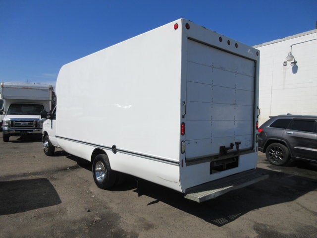 2010 Ford Econoline Commercial Cutaway E450, 16 FOOT BOX TRUCK