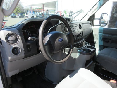 2010 Ford Econoline Commercial Cutaway E450, 16 FOOT BOX TRUCK