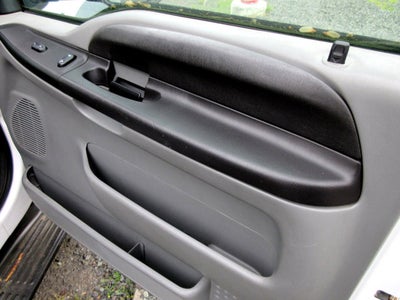 2005 Ford Super Duty F-450 DRW REG. CAB BUCKET TRUCK