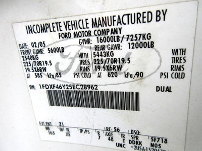 2005 Ford Super Duty F-450 DRW REG. CAB BUCKET TRUCK