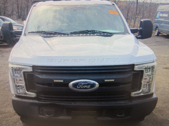 2019 Ford Super Duty F-250 CREW CAB, STAKE BED King Ranch