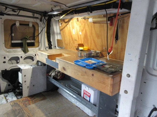 2007 Ford Econoline Cargo Van E-350 BUCKET VAN