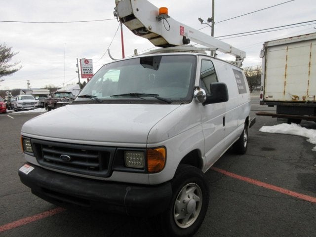 2007 Ford Econoline Cargo Van E-350 BUCKET VAN
