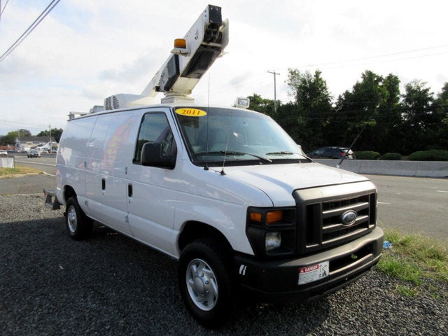 2011 Ford Econoline Cargo Van E350 BUCKET VAN, CABLE PULLER VAN, REAR A/C