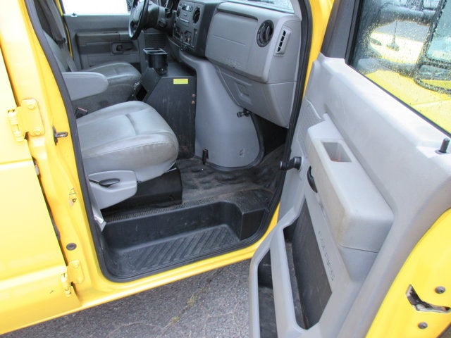2012 Ford Econoline Cargo Van Super Duty Commercial
