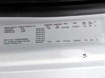 2017 Freightliner M2 106 Medium Duty 26' BOX TRUCK, CUMMINS DIESEL, ALLISON TRANS