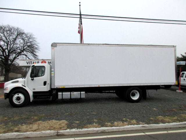 2017 Freightliner M2 106 Medium Duty 26' BOX TRUCK, CUMMINS DIESEL, ALLISON TRANS