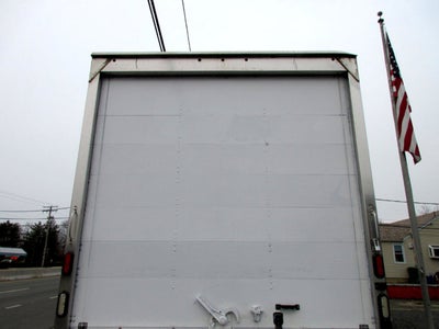 2017 Freightliner M2 106 Medium Duty 26' BOX TRUCK, CUMMINS DIESEL, ALLISON TRANS