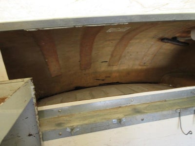 2014 Chevrolet Express Commercial Cutaway G3500, 10' CUBE VAN, 10 foot BOX