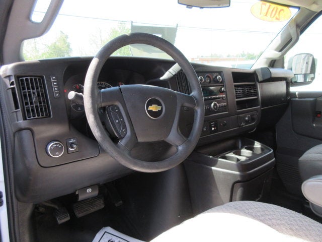 2017 Chevrolet 3500 12' ENCLOSED UTILITY, SRW Van 139"