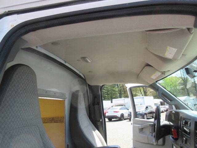 2017 Chevrolet 3500 12' ENCLOSED UTILITY, SRW Van 139"