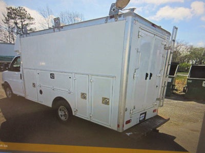 2017 Chevrolet Express Commercial Cutaway Van 139"