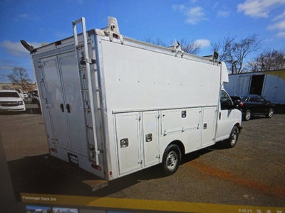 2017 Chevrolet Express Commercial Cutaway Van 139"