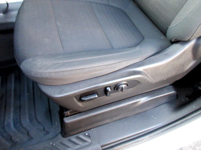 2020 Chevrolet Silverado 3500HD CC 4WD Reg Cab 133.7" Work Truck