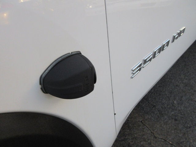 2020 Chevrolet Silverado 3500HD CC 4WD Reg Cab 133.7" Work Truck