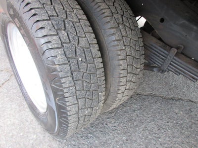 2013 Chevrolet 4500, 16 FOOT BOX TRUCK 4500 Van 177"