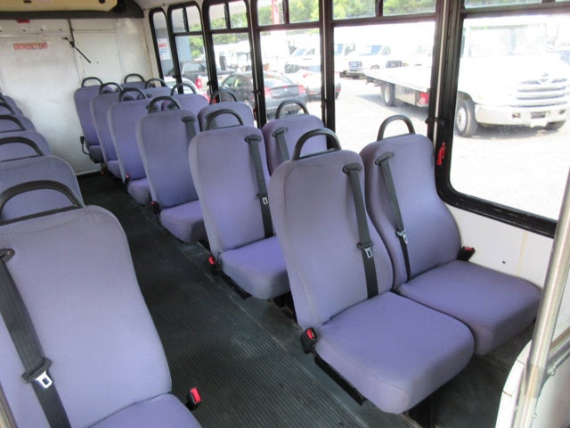 2009 Chevrolet CC4500 24 PASSENGER BUS