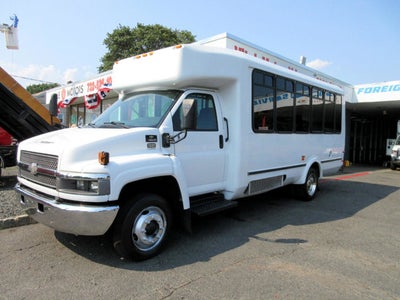 2009 Chevrolet CC4500 24 PASSENGER BUS