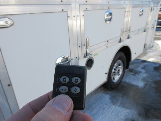 2017 GMC Savana Commercial Cutaway G3500 139 in. ENCLOSED UTILITY SRW