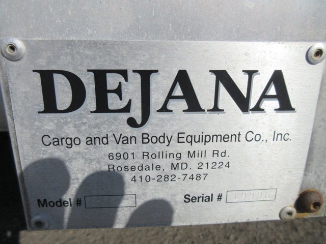 2017 GMC Savana Commercial Cutaway G3500 139 in. ENCLOSED UTILITY SRW