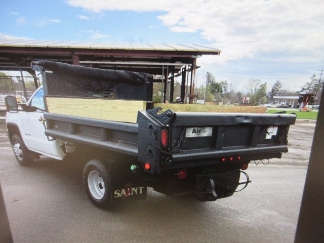 2019 GMC Sierra 3500HD. DIESEL, 4X4 MASON DUMP 4WD Reg Cab 137.5" WB, 59.06" CA