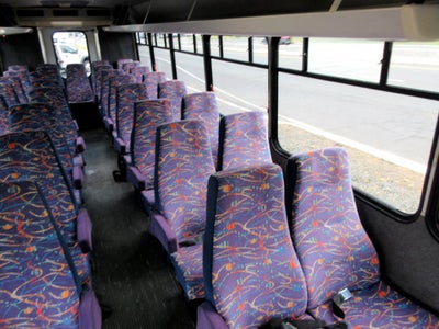 2005 GMC TC5500 33 PASSENGER BUS