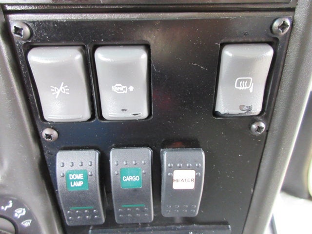 2005 GMC TC5500 33 PASSENGER BUS