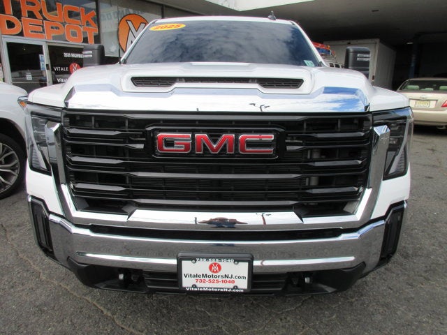 2025 GMC Sierra 2500HD, 8' LONG BED Pro