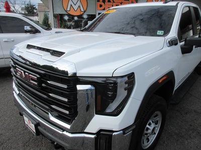 2025 GMC Sierra 2500HD, 8' LONG BED Pro